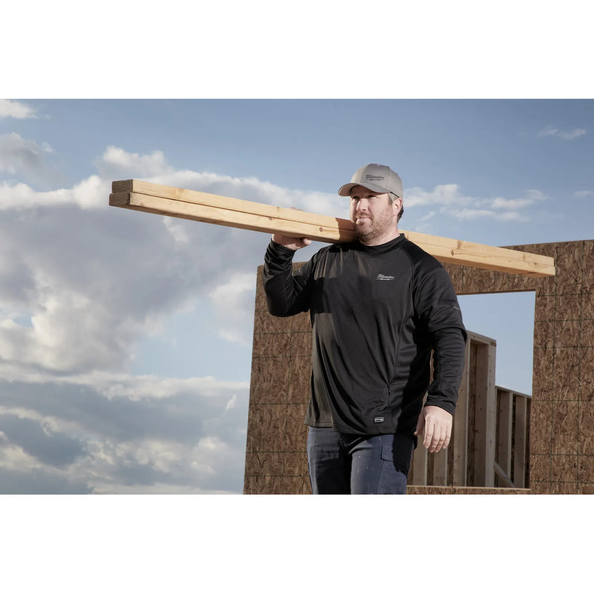 Milwaukee REDLITHIUM™ USB WORKSKIN™ Heated T-Shirt L4 HBLB - Black