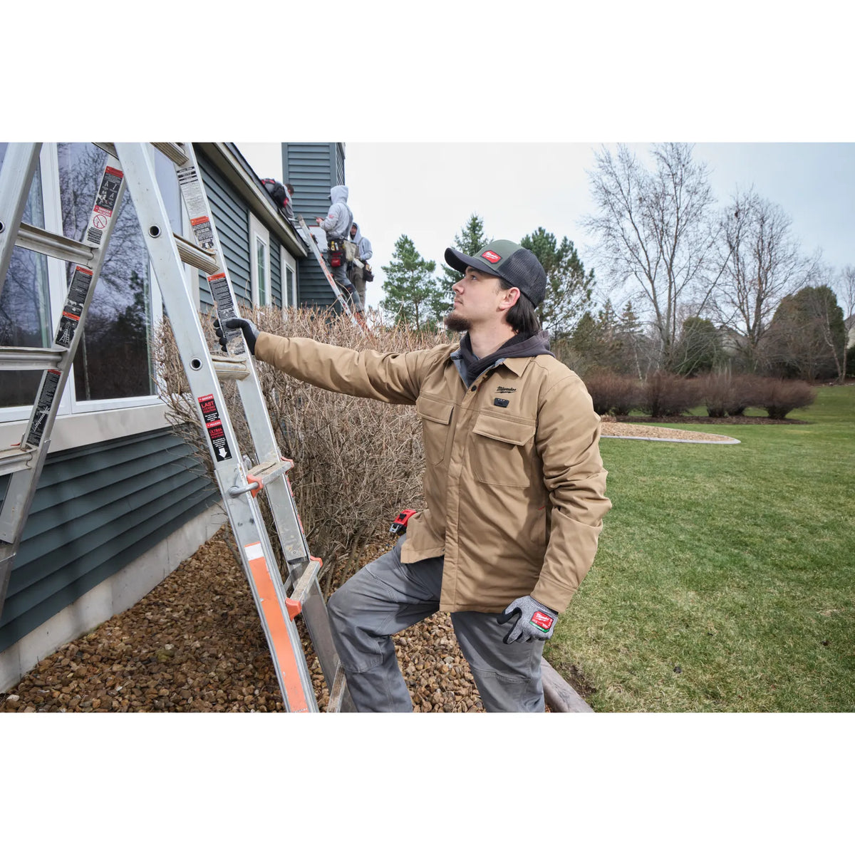 Milwaukee M12™ Heated Overshirt M12 HSJ - Beige