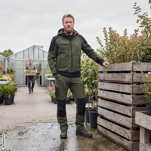 ELKA Rainwear - Working Xtreme Softshell Jacket with detachable sleeves - Olive/Black