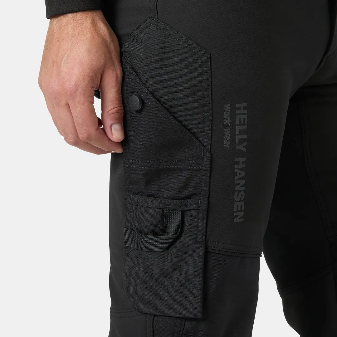 Helly Hansen Work Wear - 77556_993_feature3 - Onbody-S26-Summer 2026-SS26-Trades -Chelsea Evo 