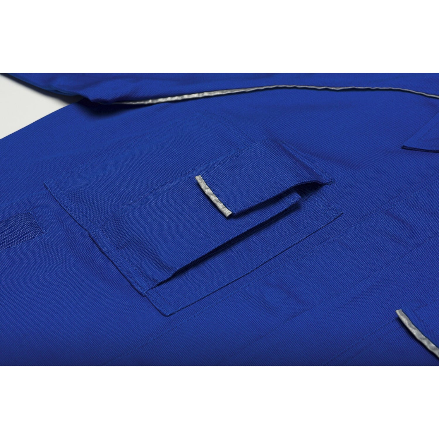 Planam Canvas 320 Waisted Jacket grey/black - Tools are stored safely in the chest pocket with flap and press studs.