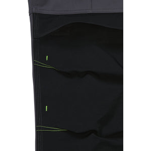 Planam rECOline Trousers green/black - The knee pockets allow for the use of knee pads.