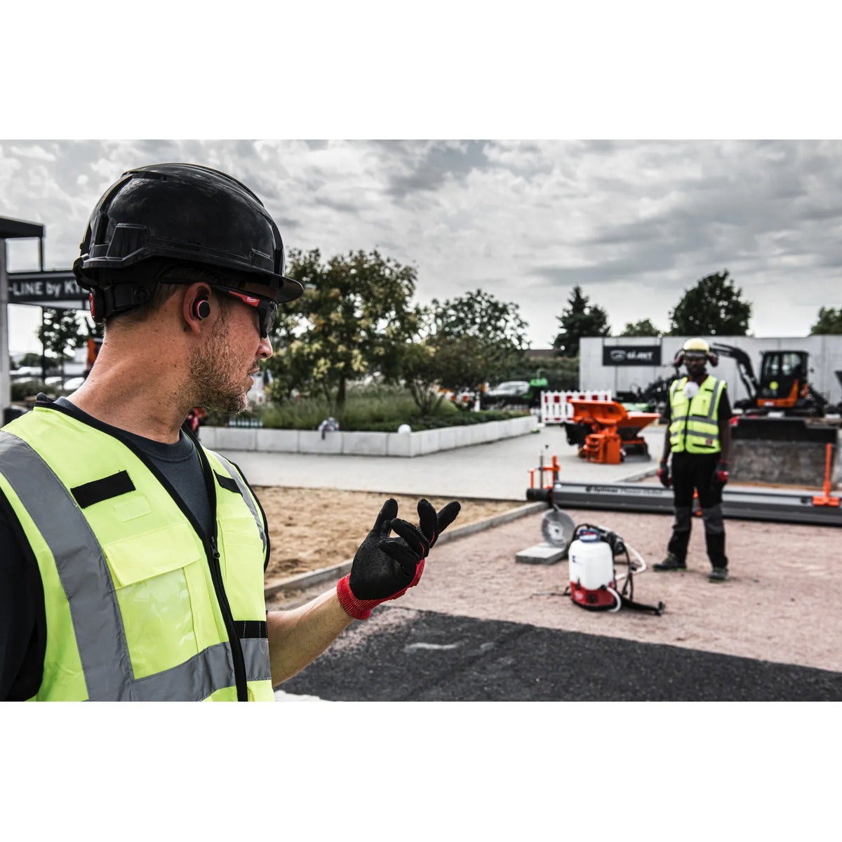 Milwaukee Bluetooth® Hearing Protection L4 RLEPB