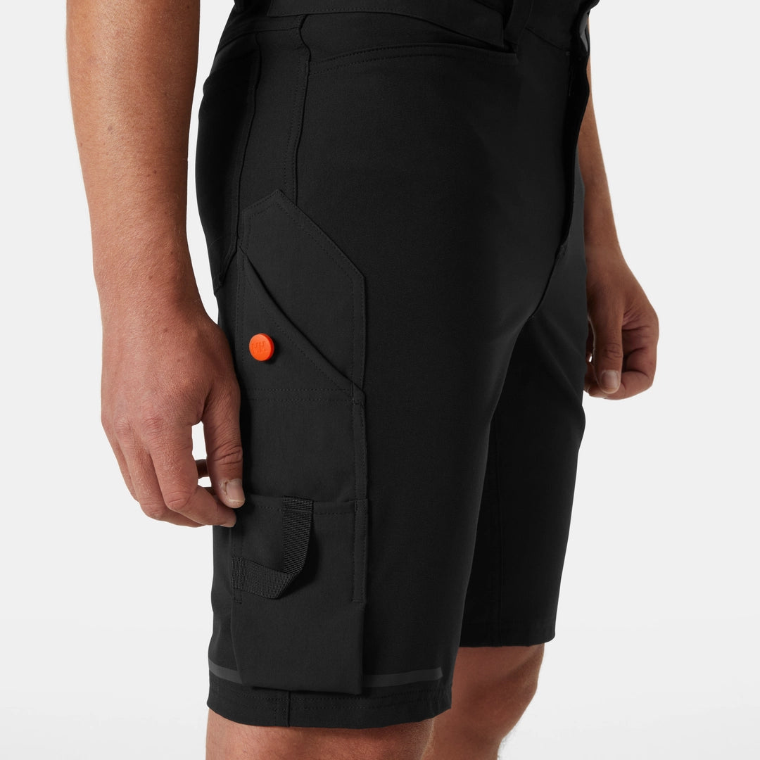 Helly Hansen Work Wear - 77583_990_feature2 - Onbody-S25-Summer 2025-Trades-Kensington