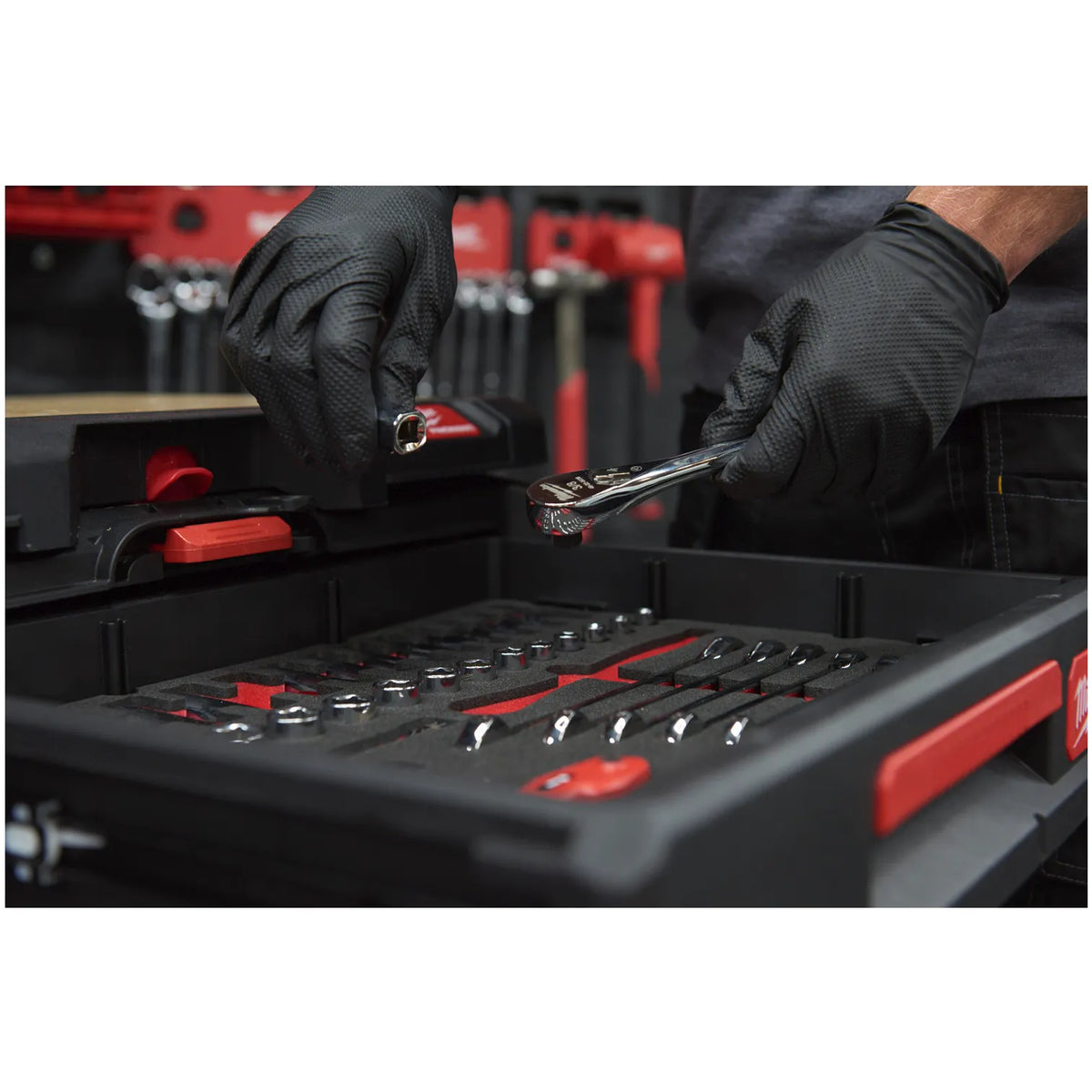Milwaukee Disposable Nitrile Gloves