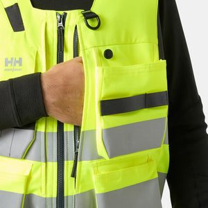 Helly Hansen Work Wear - 77130_369_feature7 - Onbody-S26-Summer 2026-SS26-Hivis-Alna 