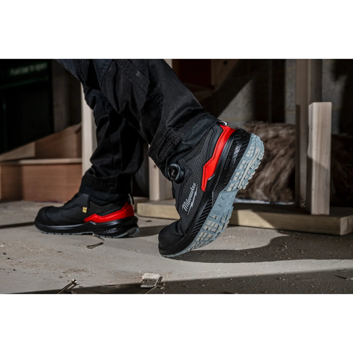 Milwaukee FLEXTRED™ Low-Cut S1PS BOA® Safety Shoes ESD B1L110133 - Black