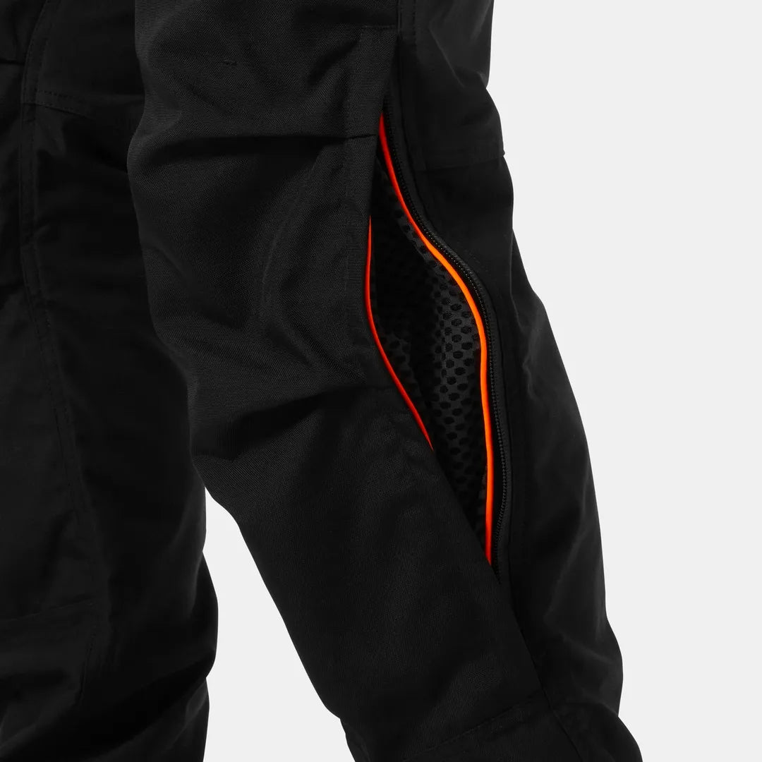 Helly Hansen Work Wear - 77550_990_feature4 - Onbody-W25-Winter 2025-FW25-Chelsea Evo-Trades