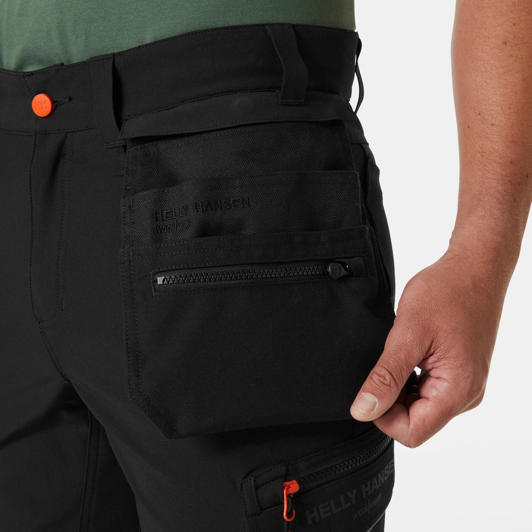 Helly Hansen Work Wear - 77583_990_feature3 - Onbody-S25-Summer 2025-Trades-Kensington
