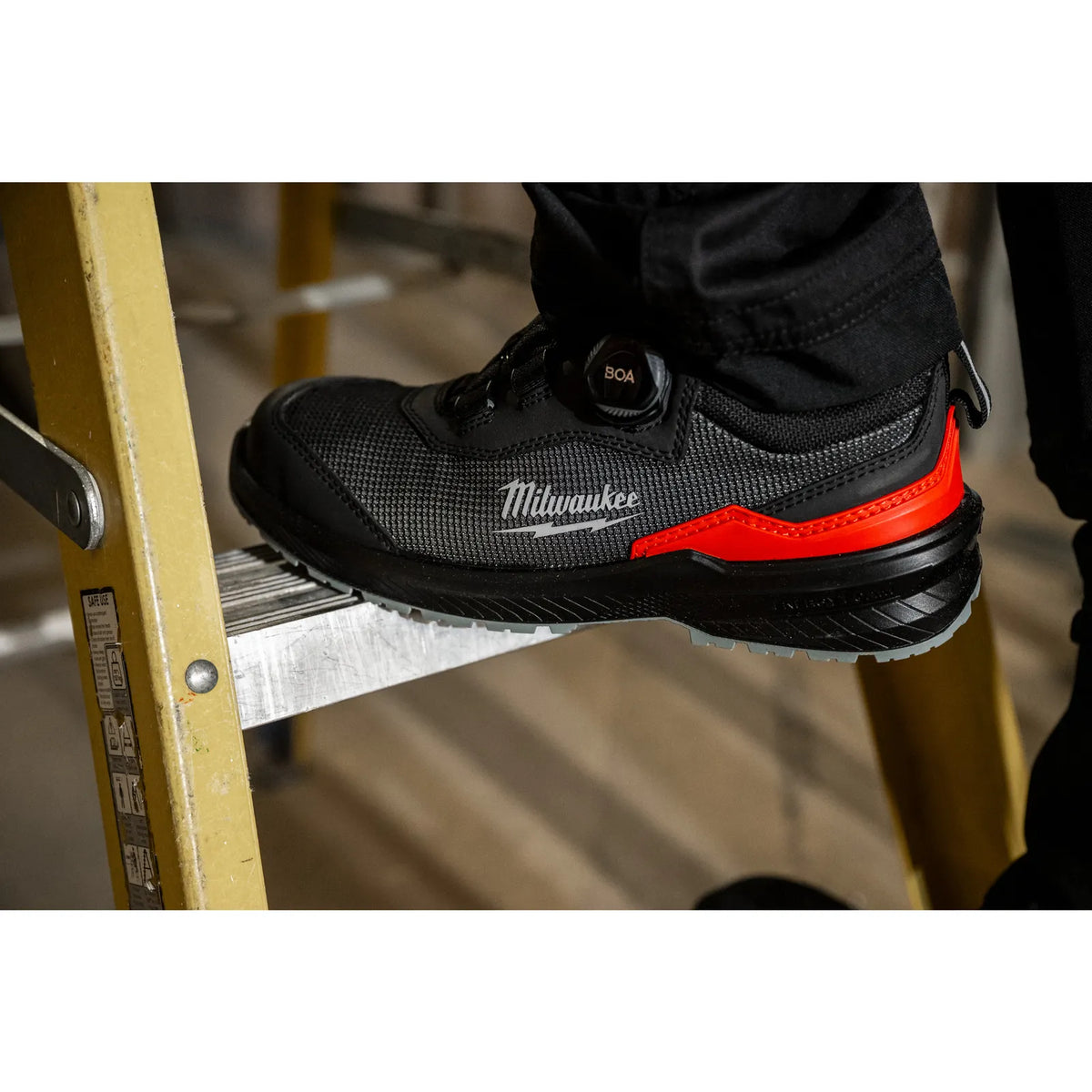Milwaukee FLEXTRED™ S1PS BOA® Mid-Cut Safety Shoes ESD B1M110133 - Black
