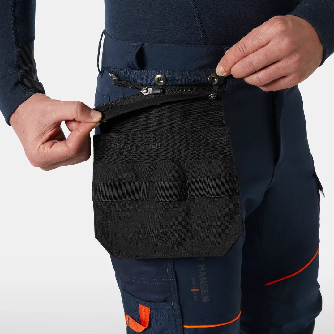 Helly Hansen Work Wear - 77556_590_feature1 - Onbody-W25-Winter 2025-FW25-Chelsea Evo-Trades