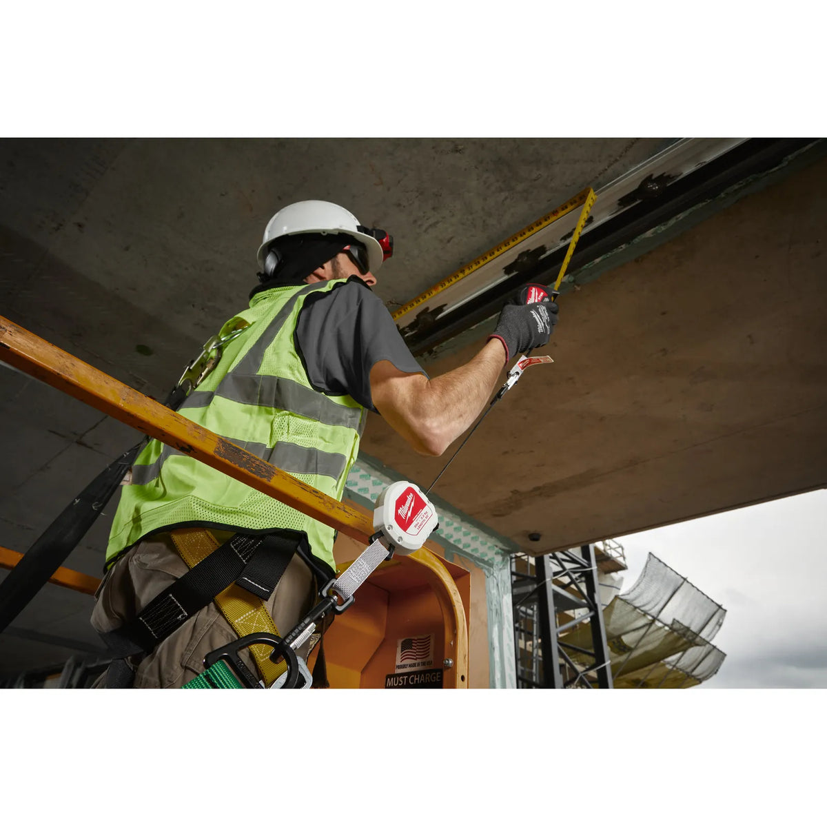 Milwaukee Quick-Connect Retractable Tool Lanyard