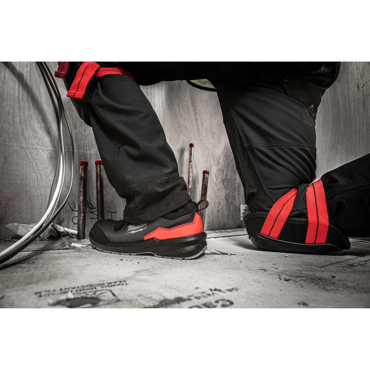 Milwaukee FLEXTRED™ S1PS Low-Cut Safety Shoes ESD 1L110133 - Black